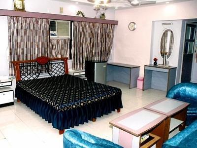 Neeranand Dalhousie- A Pure Vegetarian Hotel كولكاتا المظهر الخارجي الصورة